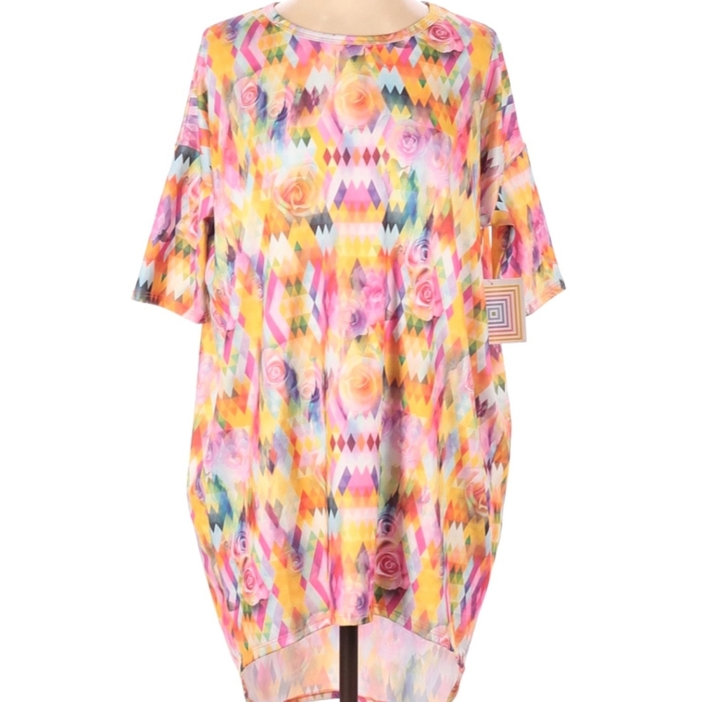LULA ROE IRMA long line top new